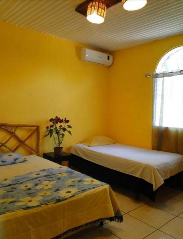 סן מיגל Hotel Caleta מראה חיצוני תמונה
